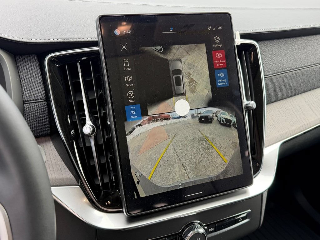 New 2026 Volvo XC90 B6 Ultra w/ Protection Package AWD/4WD image 27