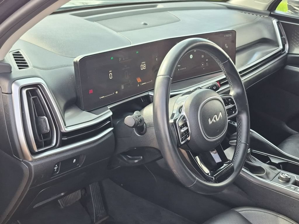 Certified 2024 Kia Sorento S FWD image 10