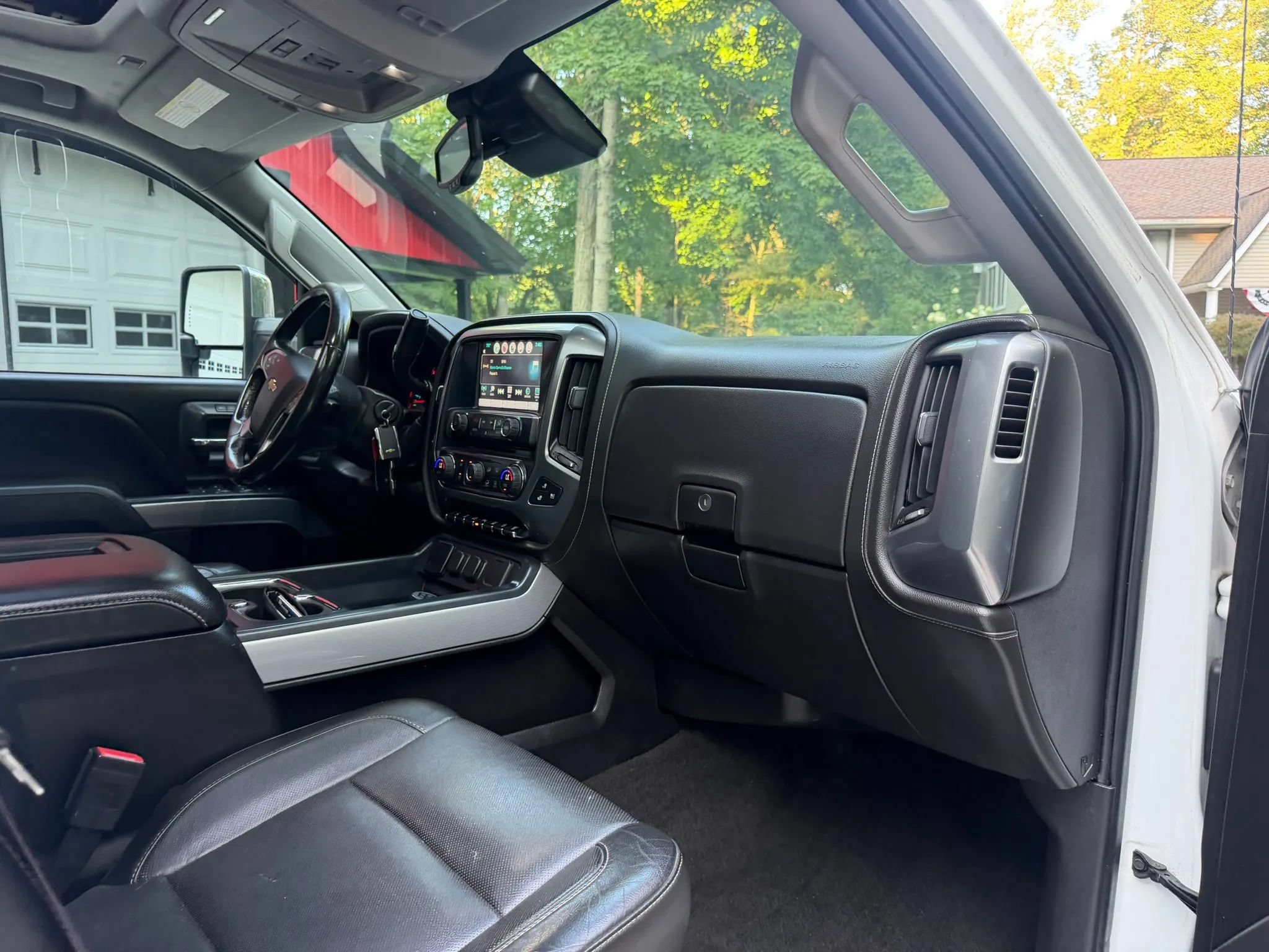 Used 2016 Chevrolet Silverado 2500 LTZ w/ Duramax Plus Package AWD/4WD image 16