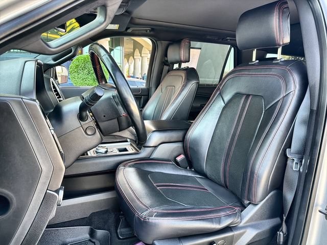 Used 2019 Ford Expedition Max Limited w/ Equipment Group 303A RWD image 11
