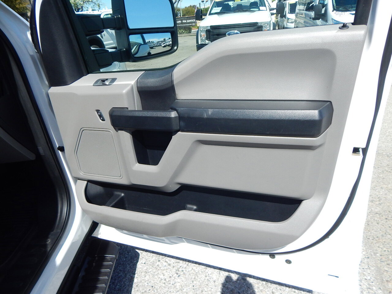 Used 2020 Ford F250 XL w/ Power Equipment Group RWD image 24