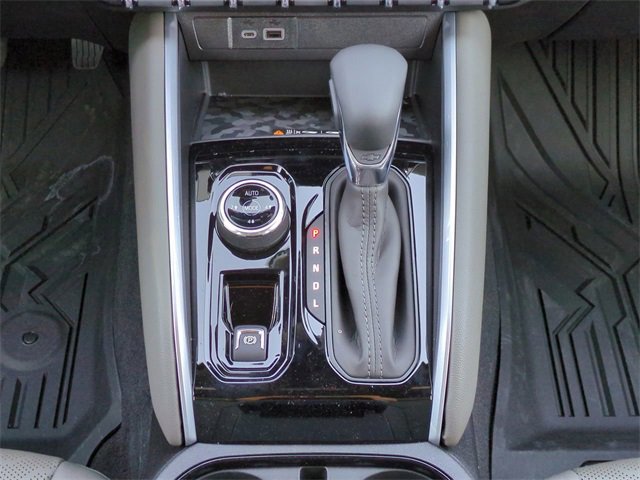 New 2025 Chevrolet Colorado ZR2 w/ ZR2 Bison Edition image 18