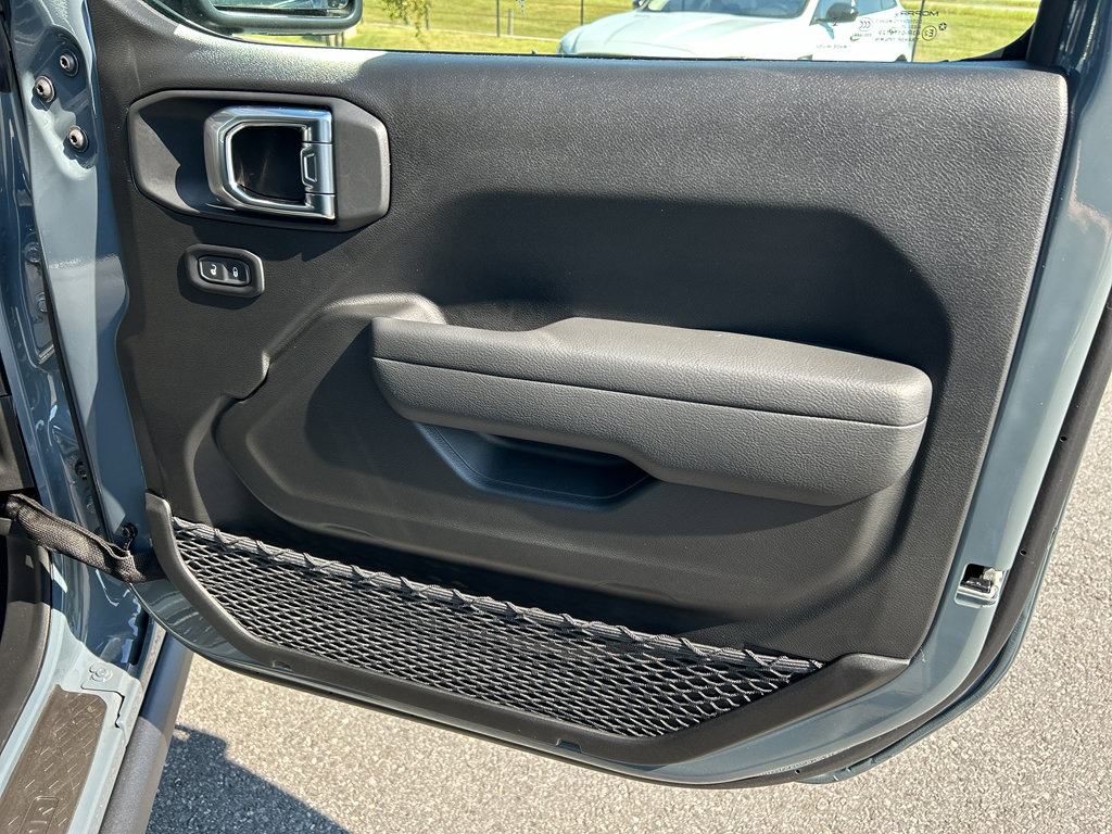 New 2025 Jeep Gladiator Willys image 23