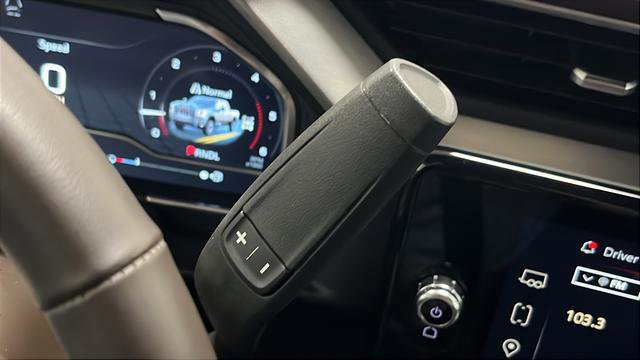 Used 2024 GMC Sierra 3500 Denali w/ Denali Reserve Package image 25