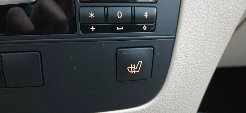 Used 2014 Mercedes-Benz GLK 250 BlueTEC 4MATIC image 31