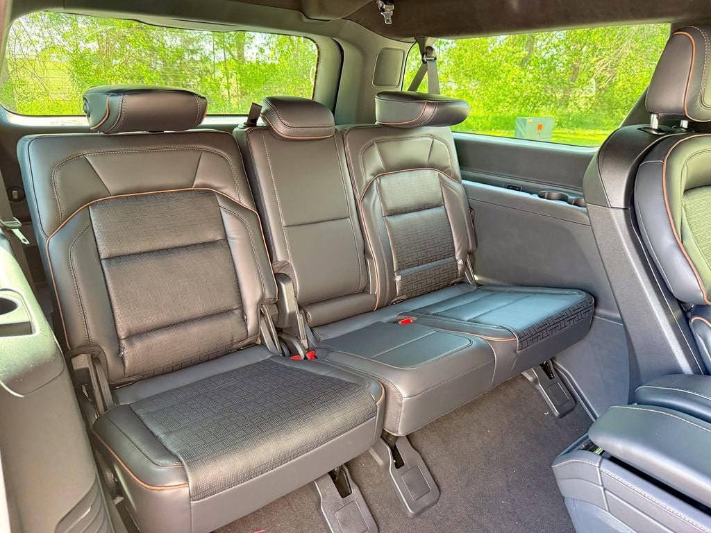 New 2026 Lincoln Navigator L Black Label AWD/4WD image 23