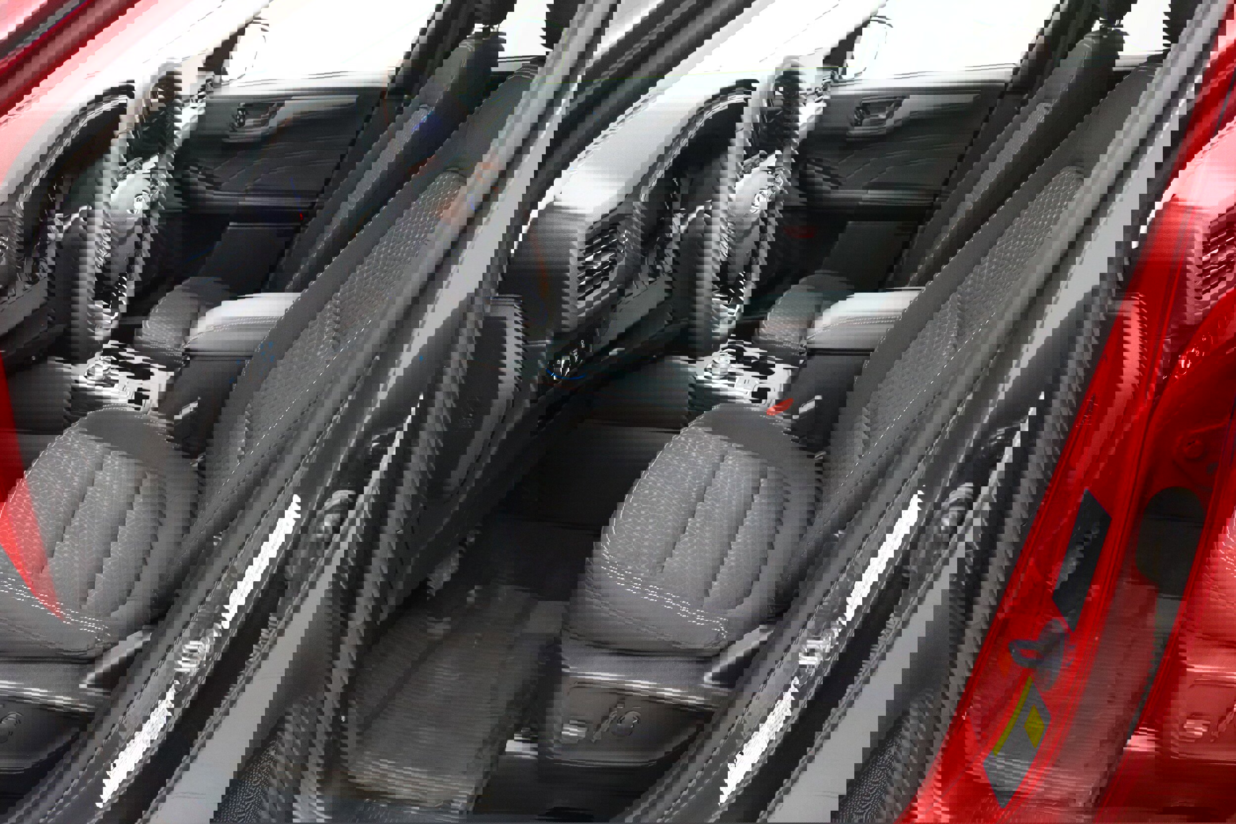 Used 2023 Ford Escape Active w/ Tech Pack #1 image 2