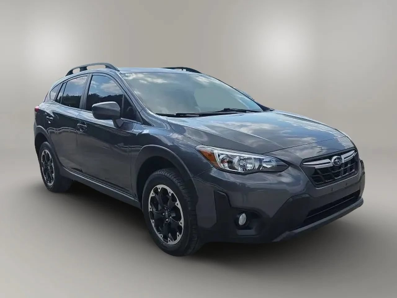 Used 2021 Subaru Crosstrek 2.0i Premium w/ Moonroof Package AWD/4WD image 3