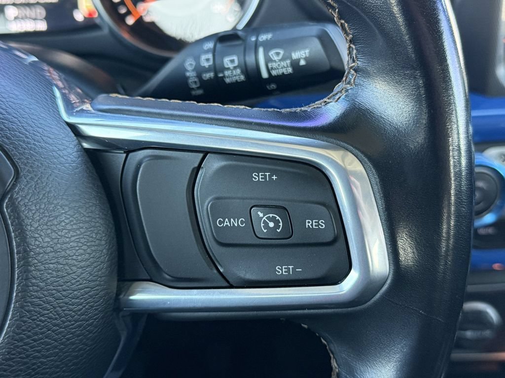 Used 2022 Jeep Wrangler Unlimited Sahara AWD/4WD image 20