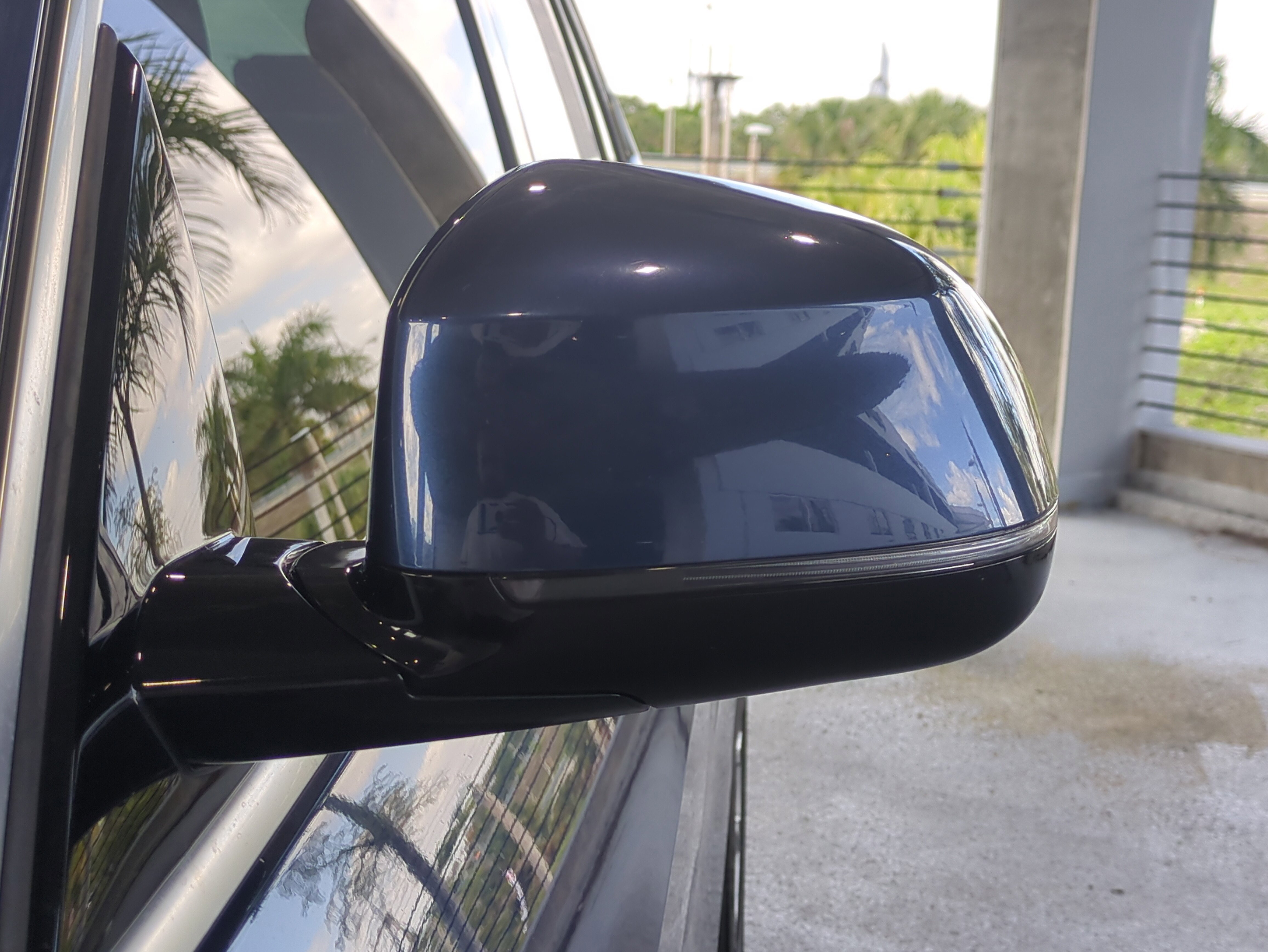 Used 2021 BMW X5 xDrive40i w/ Premium Package image 12