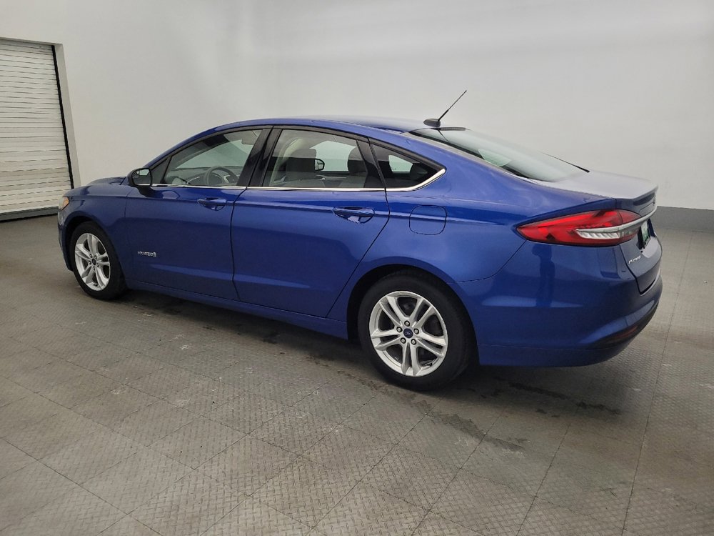 Used 2018 Ford Fusion S image 3