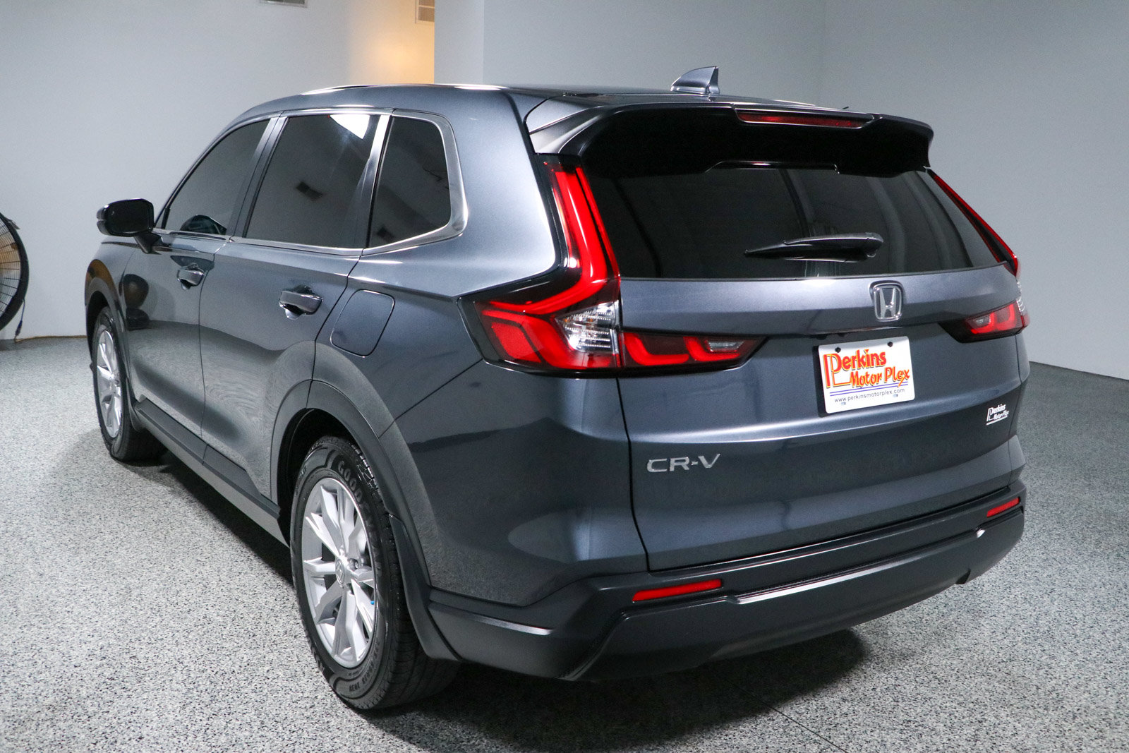 Used 2024 Honda CR-V EX image 9