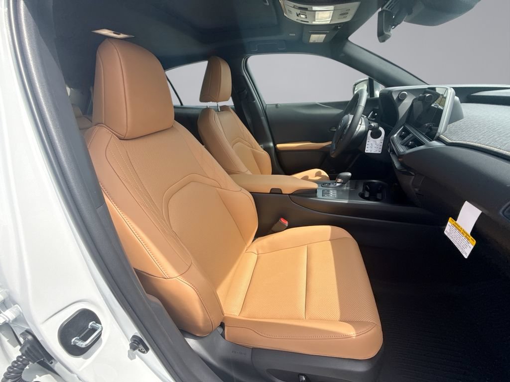 New 2026 Lexus UX 300h FWD image 16