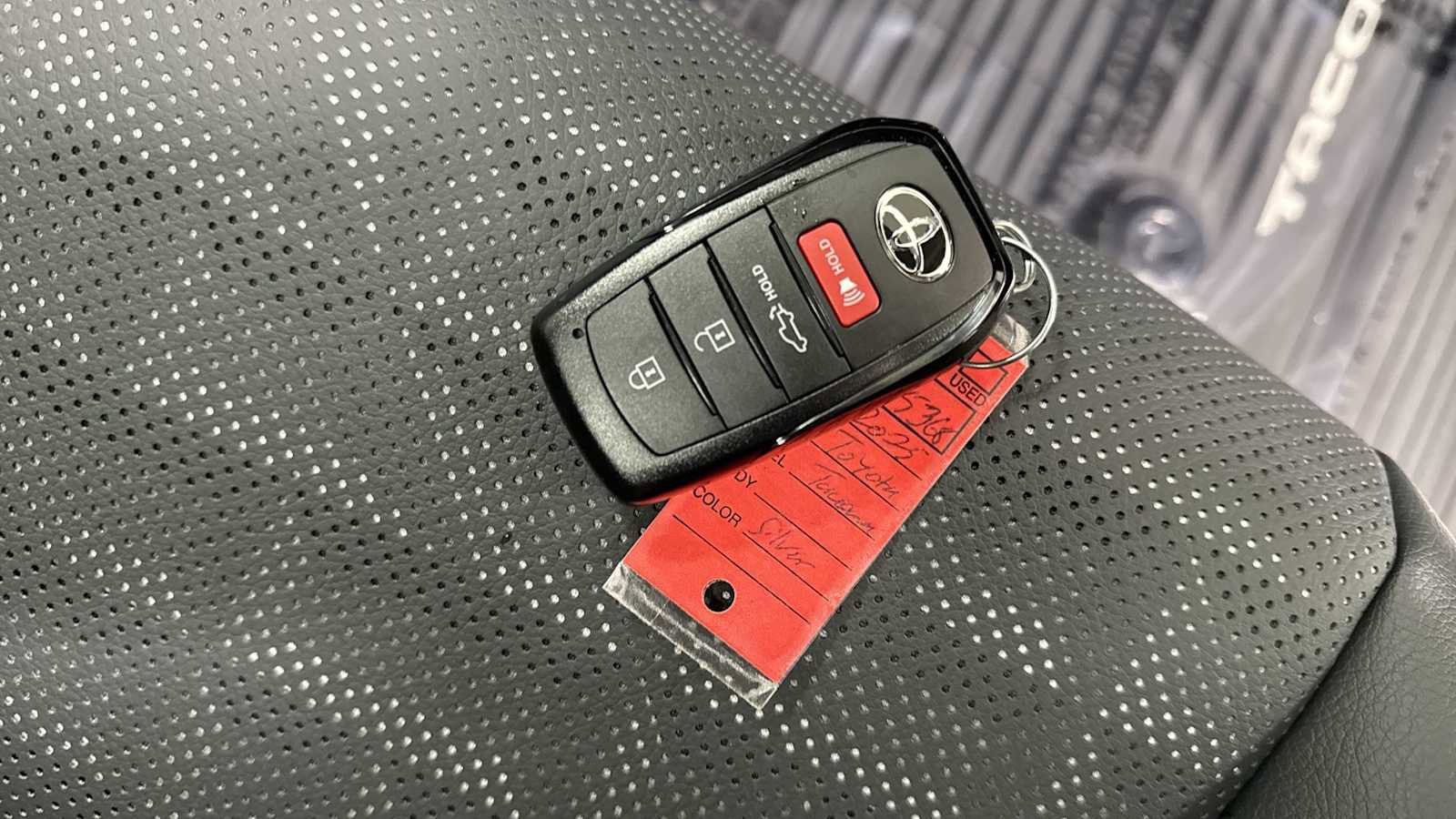 New 2025 Toyota Tacoma TRD Off-Road image 32