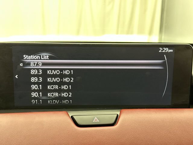 Certified 2025 MAZDA CX-70 Plug-In Hybrid w/ Premium Plus AWD/4WD image 16