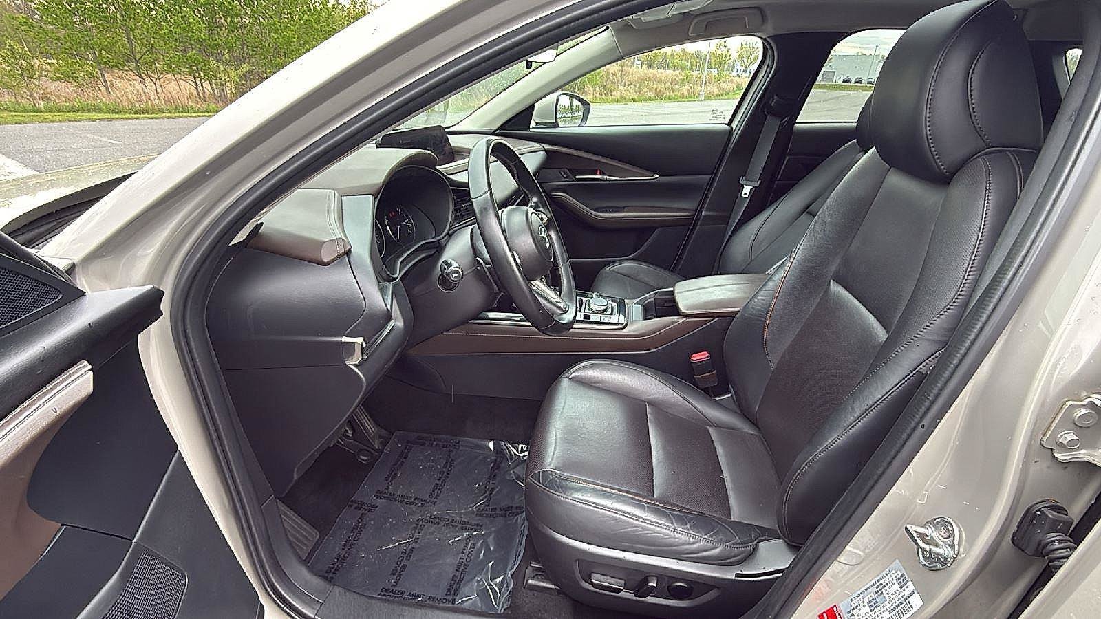 Used 2023 MAZDA CX-30 AWD 2.5 S w/ Premium Package image 23