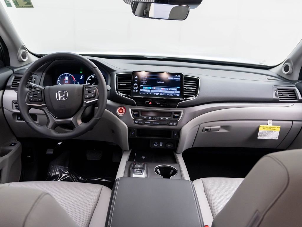 Used 2025 Honda Ridgeline RTL image 11