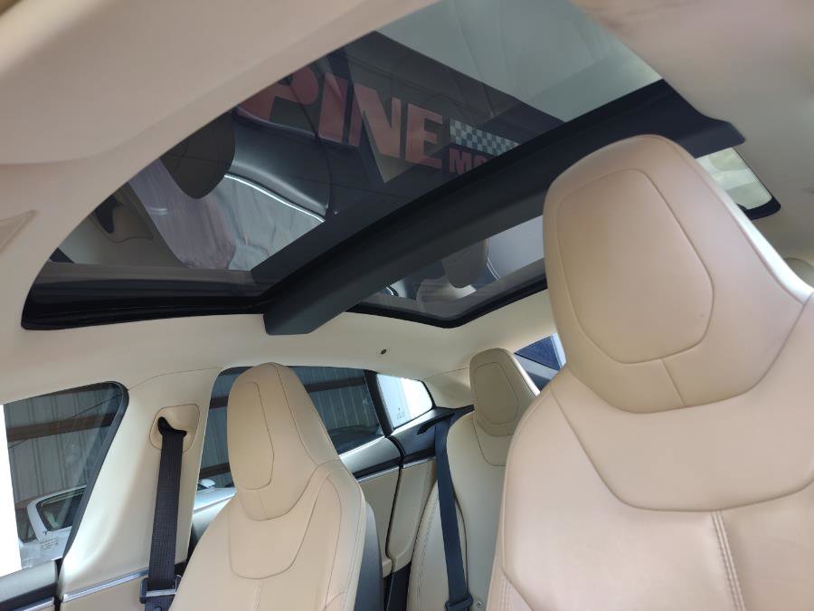 Used 2014 Tesla Model S 85 image 13