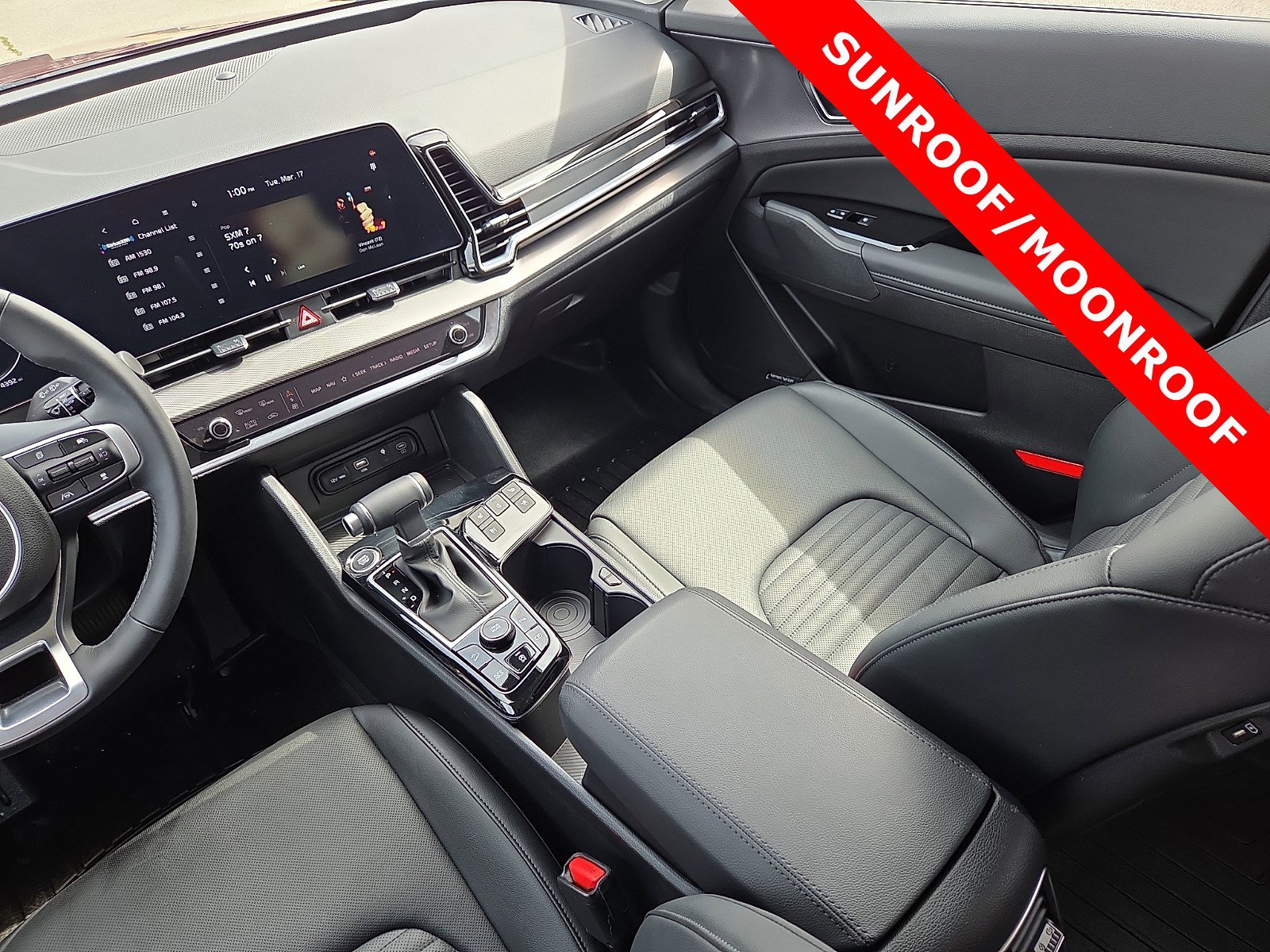 Used 2025 Kia Sportage SX image 12