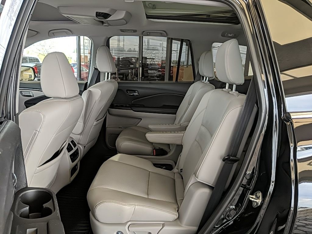 Used 2019 Honda Pilot Elite image 15