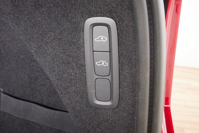 Certified 2023 Volvo XC90 B6 Ultimate w/ Lounge Package AWD/4WD image 31