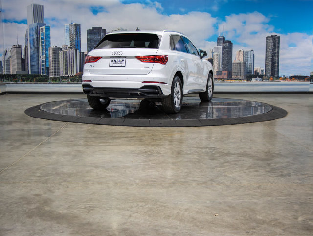Used 2022 Audi Q3 2.0T Premium w/ Convenience Package AWD/4WD image 8