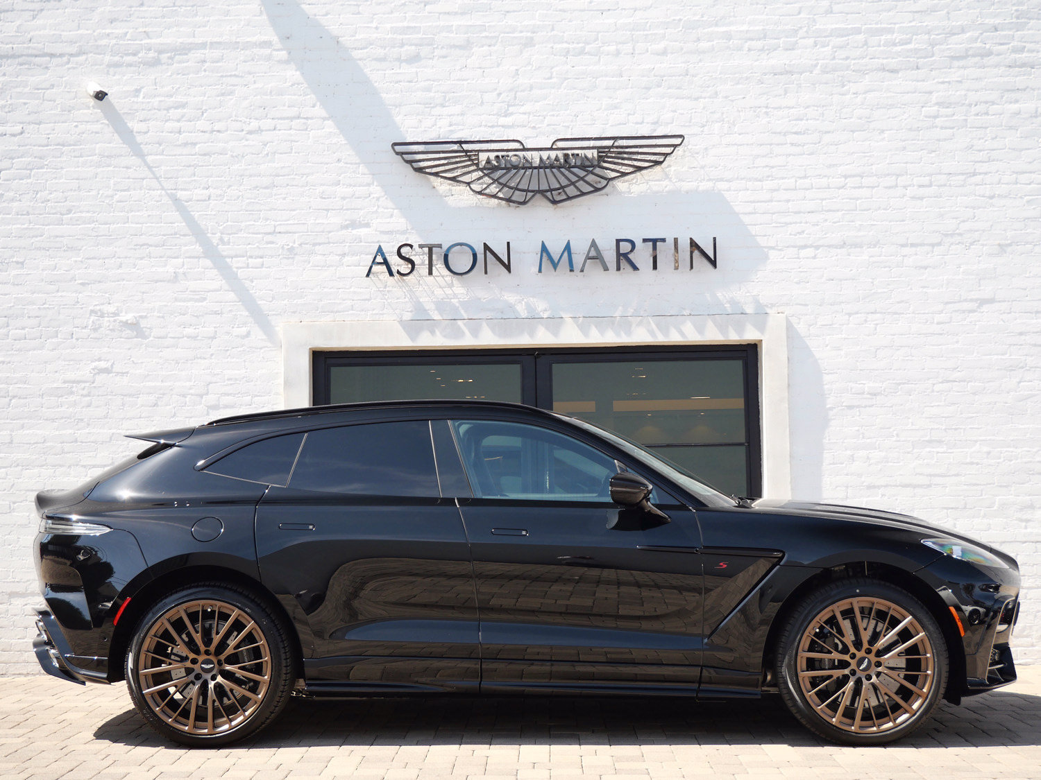 New 2026 Aston Martin DBX S AWD/4WD image 13