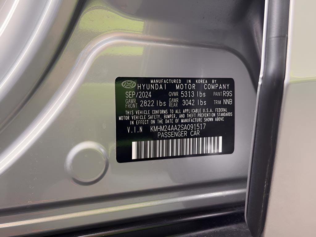 Used 2025 Hyundai Ioniq 6 SE image 26