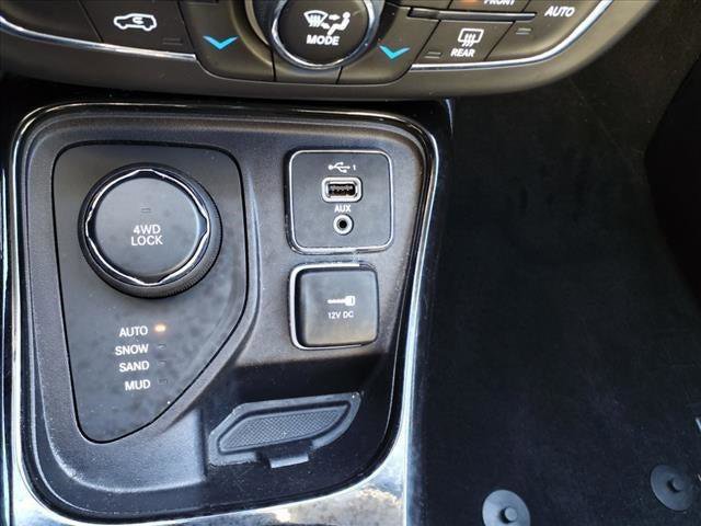 Certified 2019 Jeep Compass Latitude AWD/4WD image 17