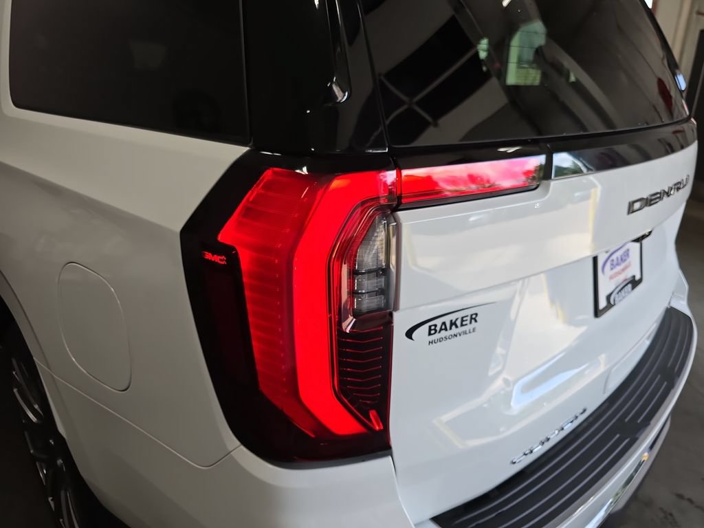 New 2026 GMC Yukon XL Denali Ultimate AWD/4WD image 39