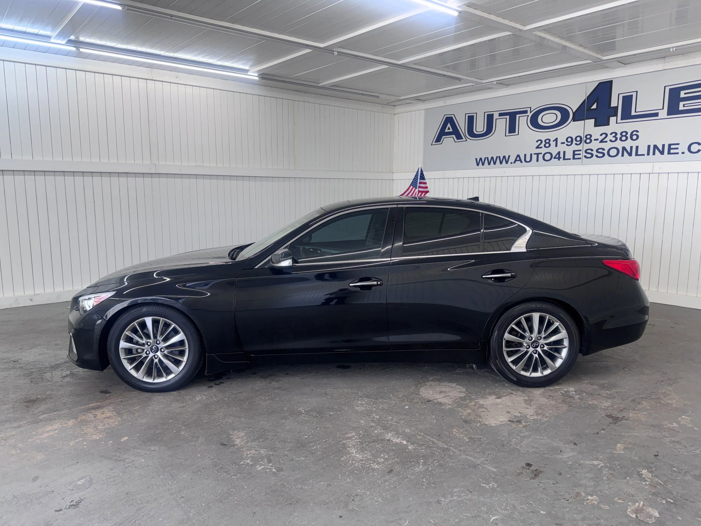 Used 2019 INFINITI Q50 Luxe RWD image 8