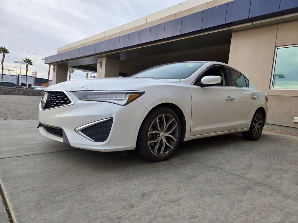 Used 2020 Acura ILX w/ Premium Package image 2