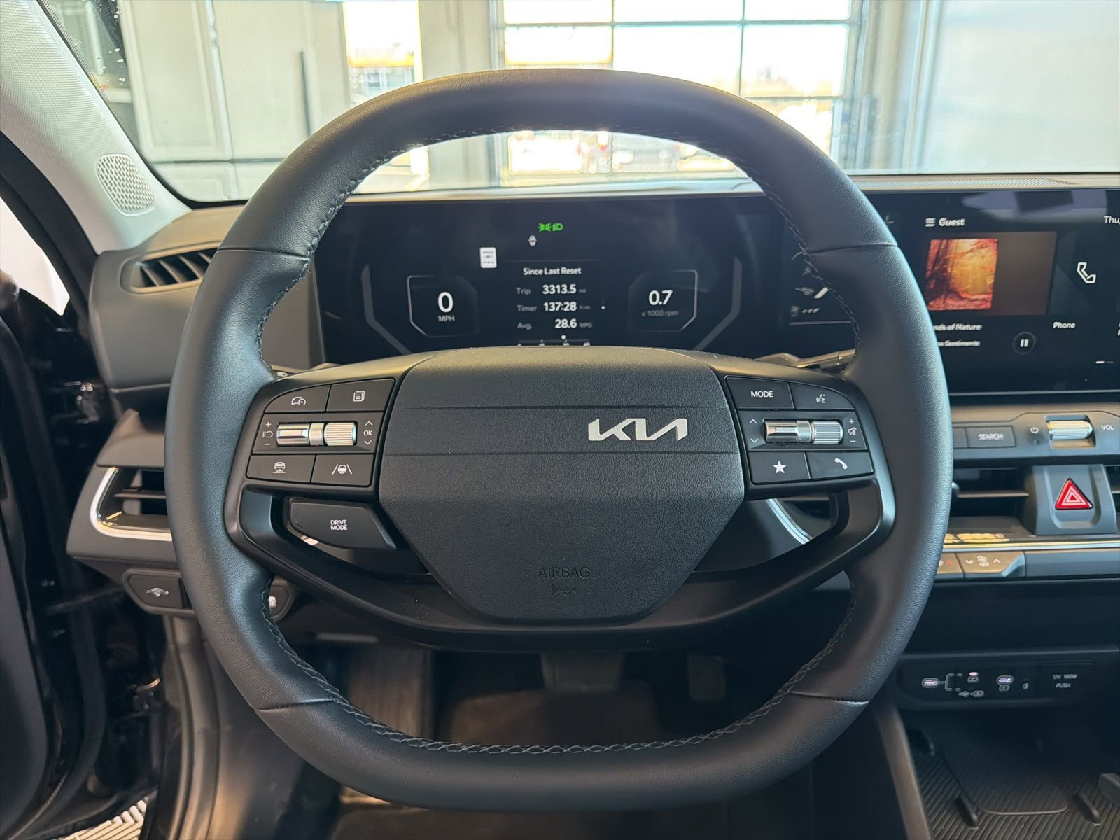 Used 2025 Kia K4 EX image 16