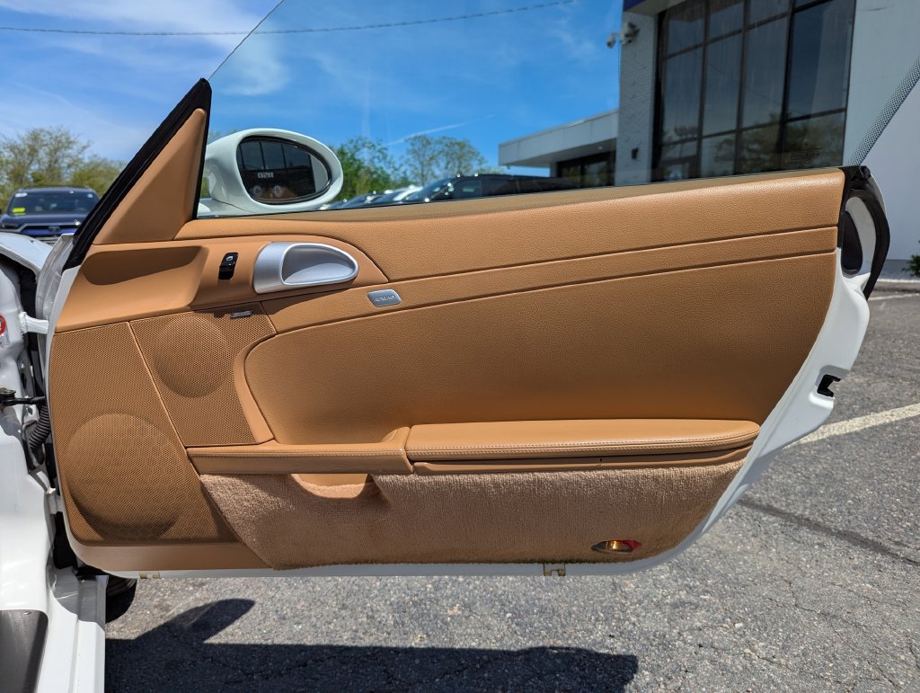 Used 2006 Porsche Cayman S RWD image 28
