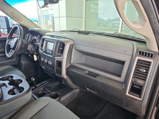 Used 2016 RAM 2500 Tradesman w/ Chrome Appearance Group AWD/4WD image 19