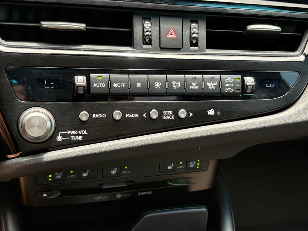 Used 2022 Lexus ES 350 w/ Premium Package FWD image 16