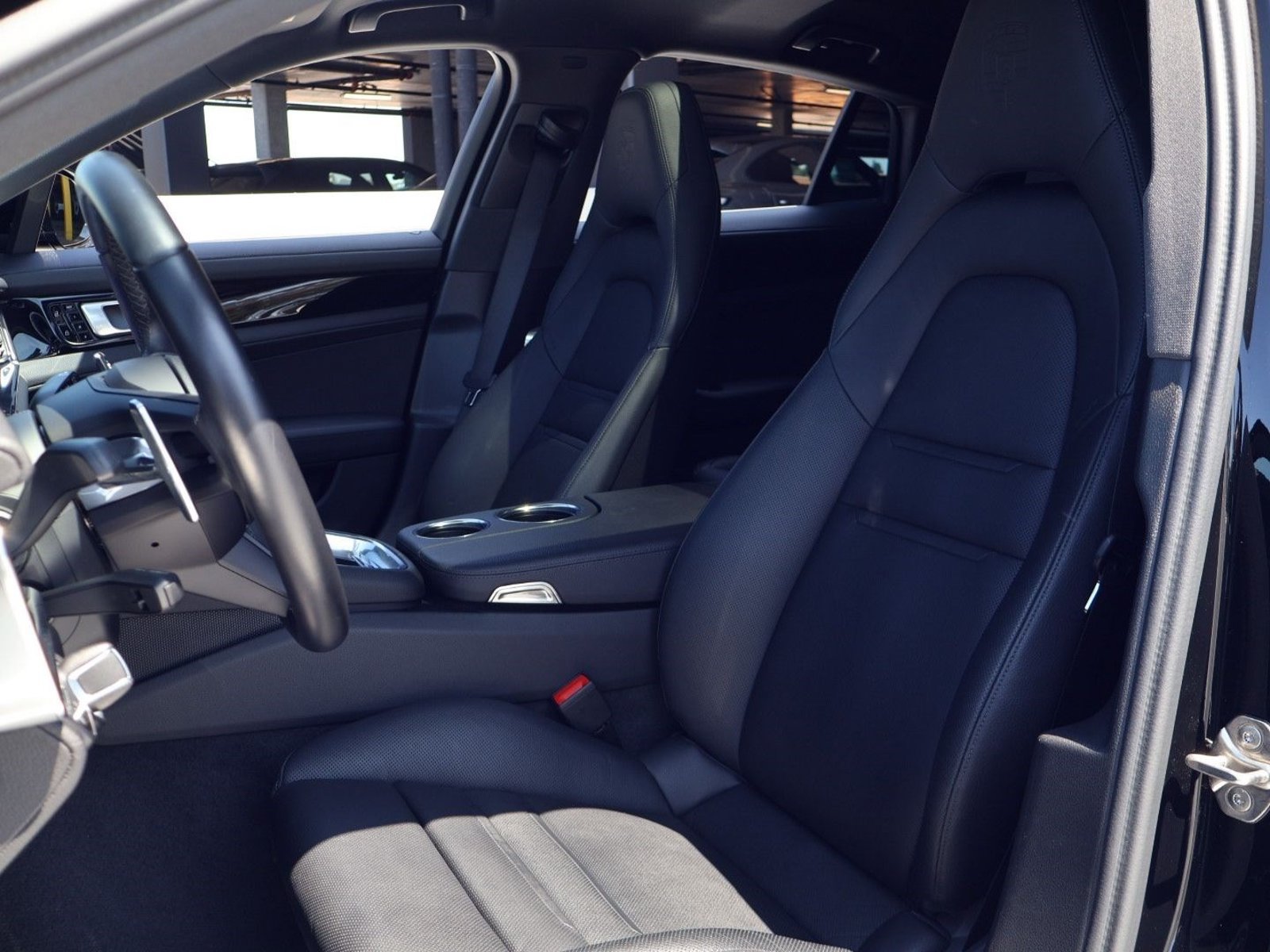 Certified 2021 Porsche Panamera 4S AWD/4WD image 5