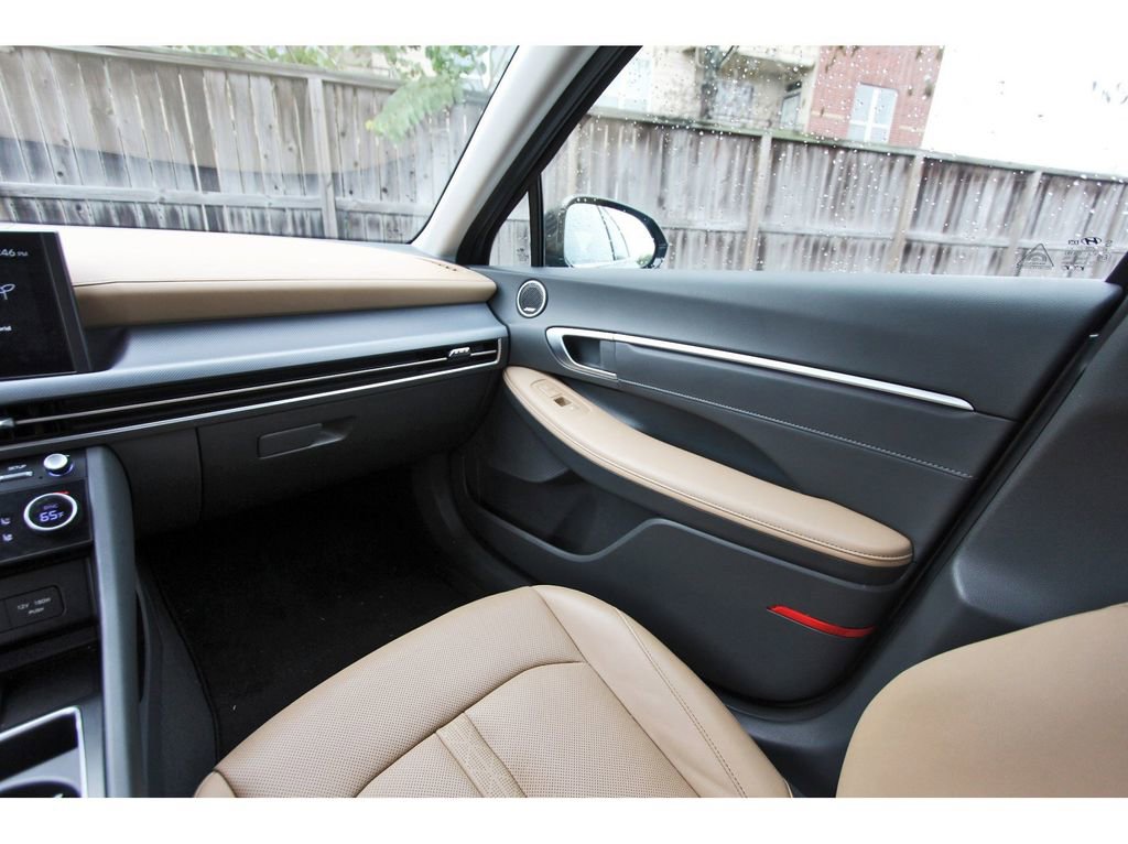 Certified 2025 Hyundai Sonata Limited image 11