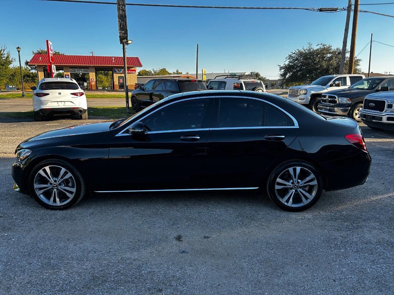 Used 2018 Mercedes-Benz C 300 Sedan w/ Premium Package image 8
