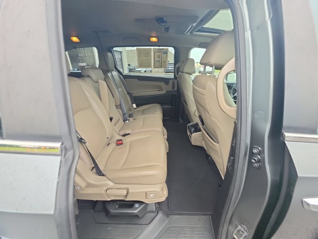 Used 2018 Honda Odyssey EX-L image 32