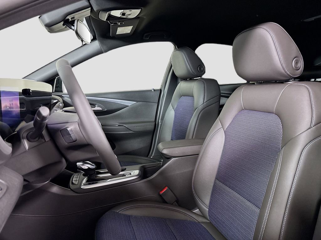 New 2026 Buick Envista Sport Touring w/ Convenience I Package FWD image 20