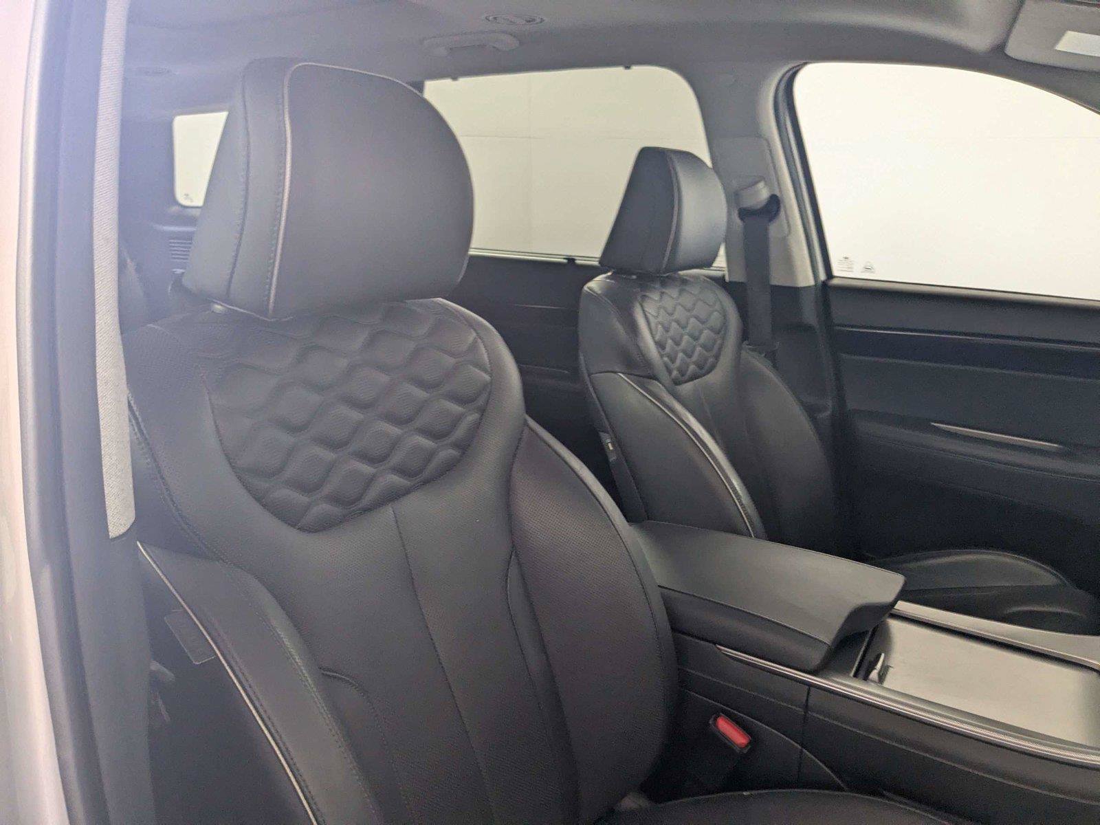 Used 2022 Hyundai Palisade Limited FWD image 32