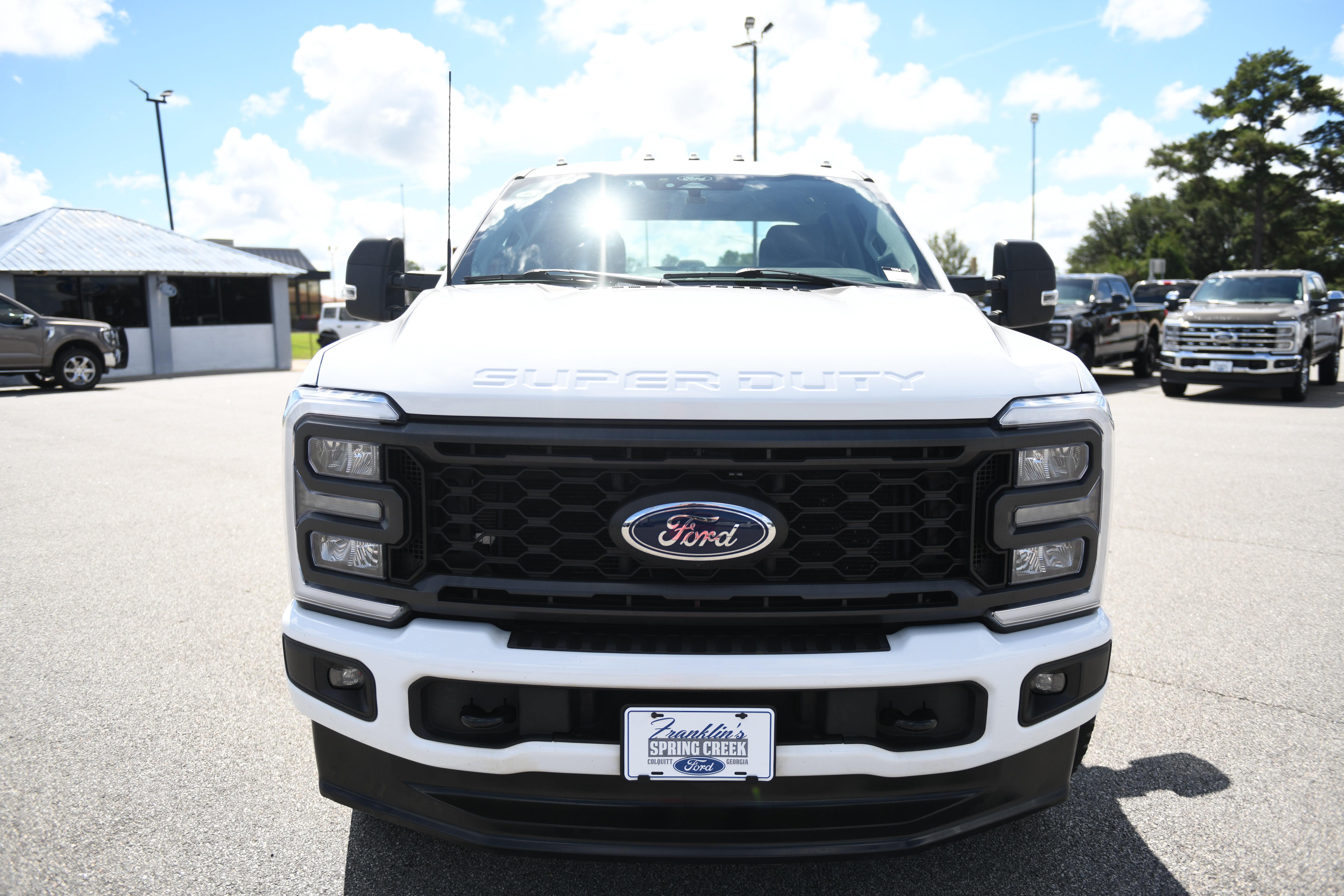 Used 2024 Ford F250 XL w/ STX Appearance Package AWD/4WD image 4
