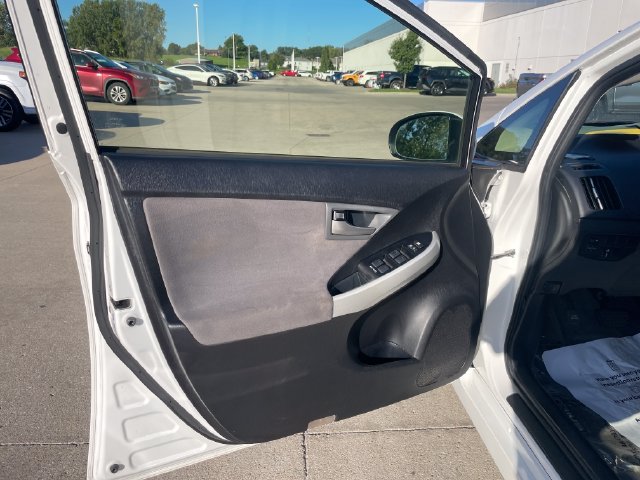 Used 2013 Toyota Prius Two FWD image 20