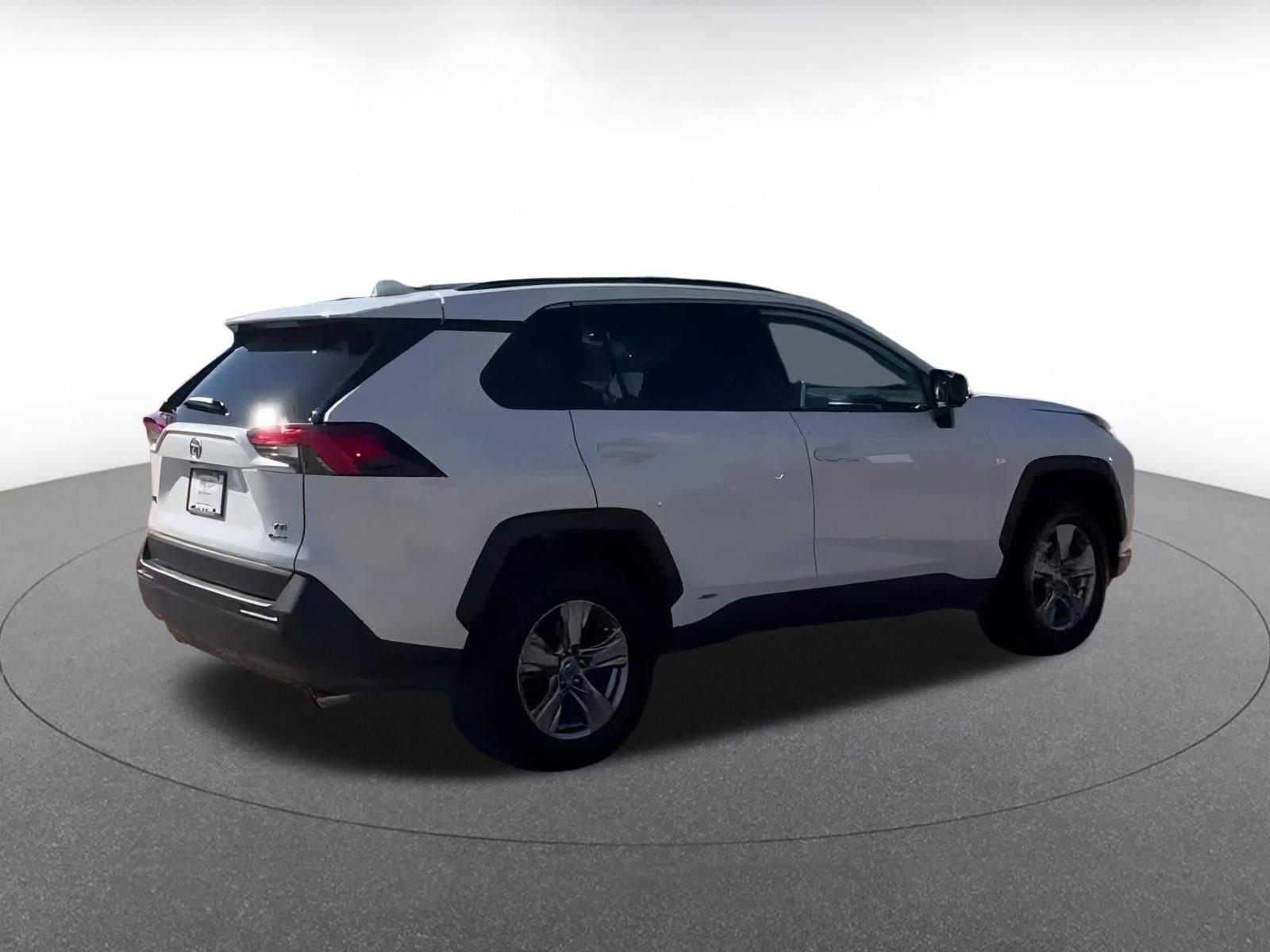 Used 2025 Toyota RAV4 LE image 12