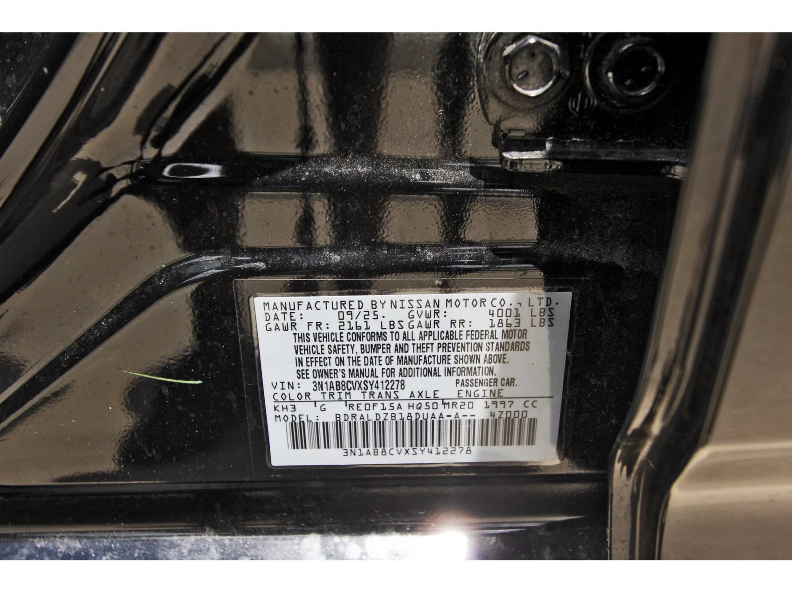 Used 2025 Nissan Sentra SV w/ All-Weather Package FWD image 31