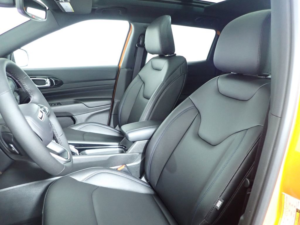 New 2026 Jeep Compass Limited w/ Sun, Sound & Navigation Group image 25