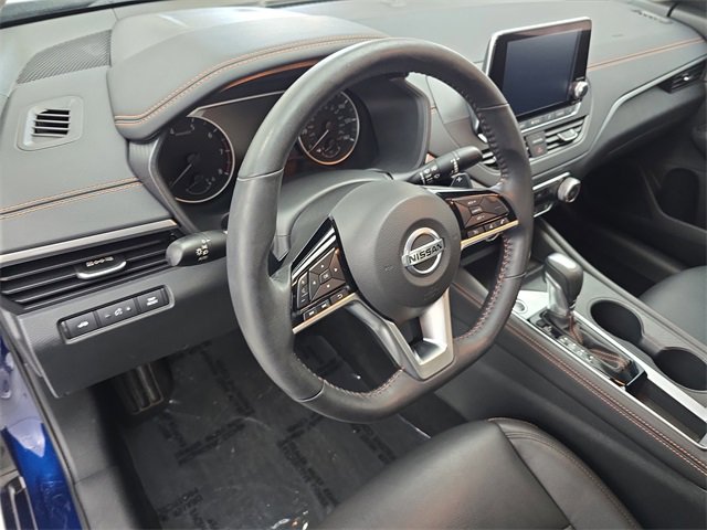 Certified 2021 Nissan Altima 2.5 SR w/ SR Premium Package image 15