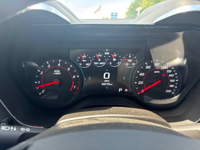 Used 2018 Chevrolet Camaro ZL1 RWD image 18