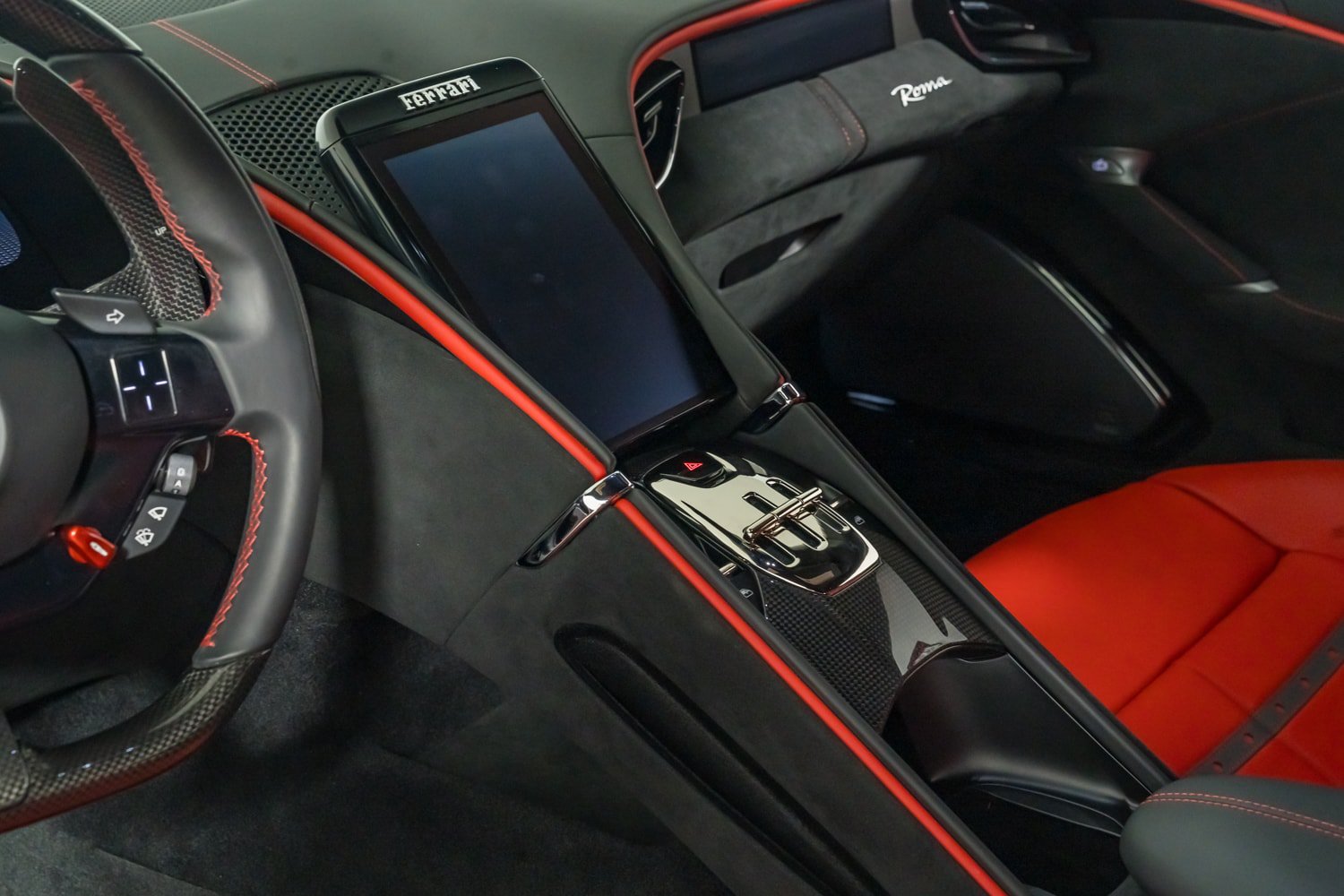Used 2022 Ferrari Roma RWD image 19